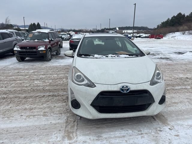 Used 2015 Toyota Prius C Four image 7