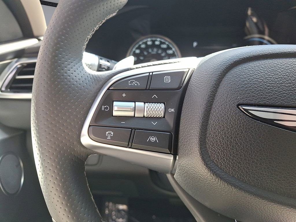 Used 2026 Genesis G70 2.5T Prestige image 17