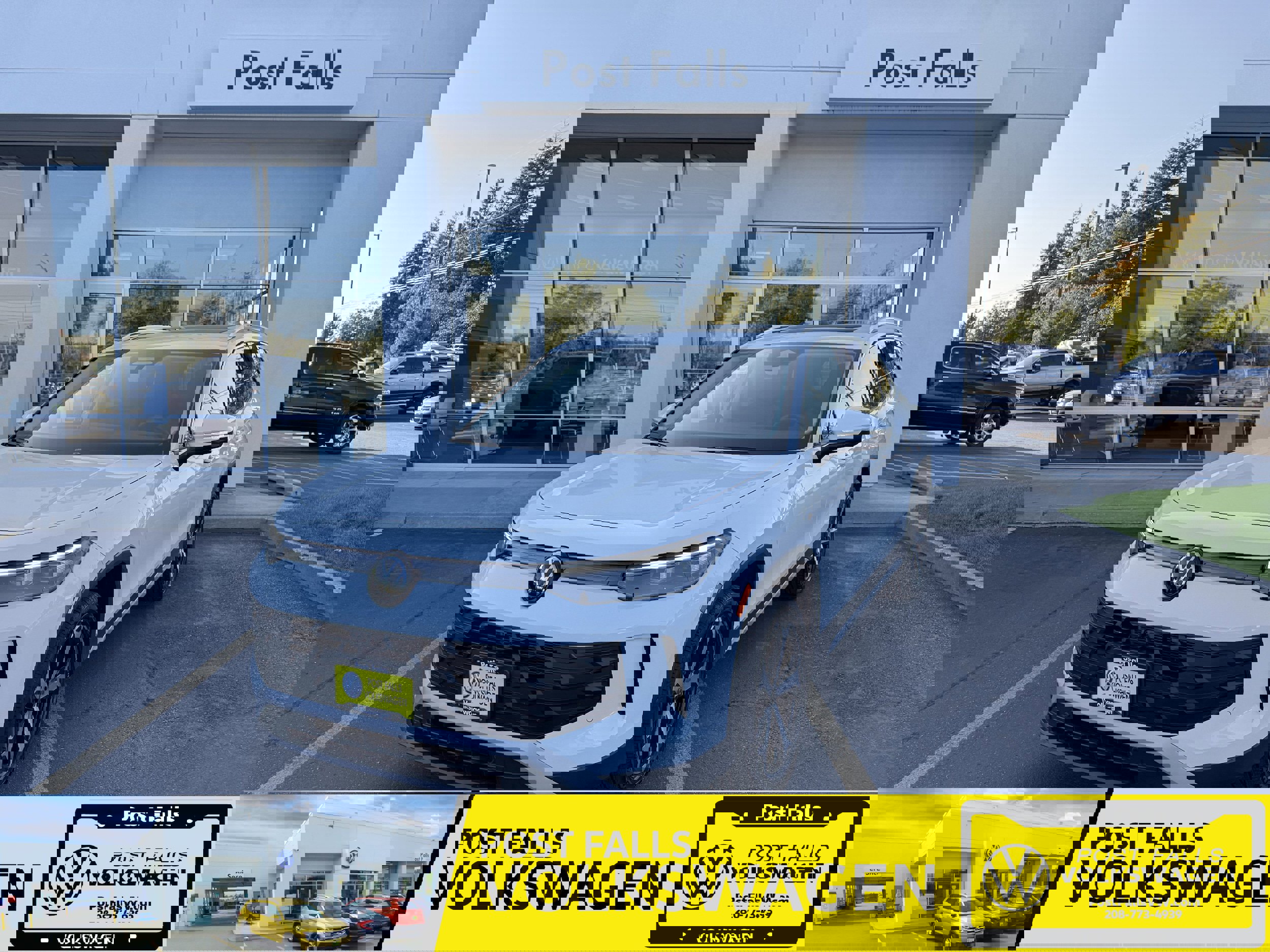 New 2025 Volkswagen Tiguan SE image 1