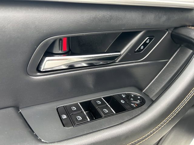 Used 2024 MAZDA CX-90 Plug-In Hybrid w/ Premium Plus image 12