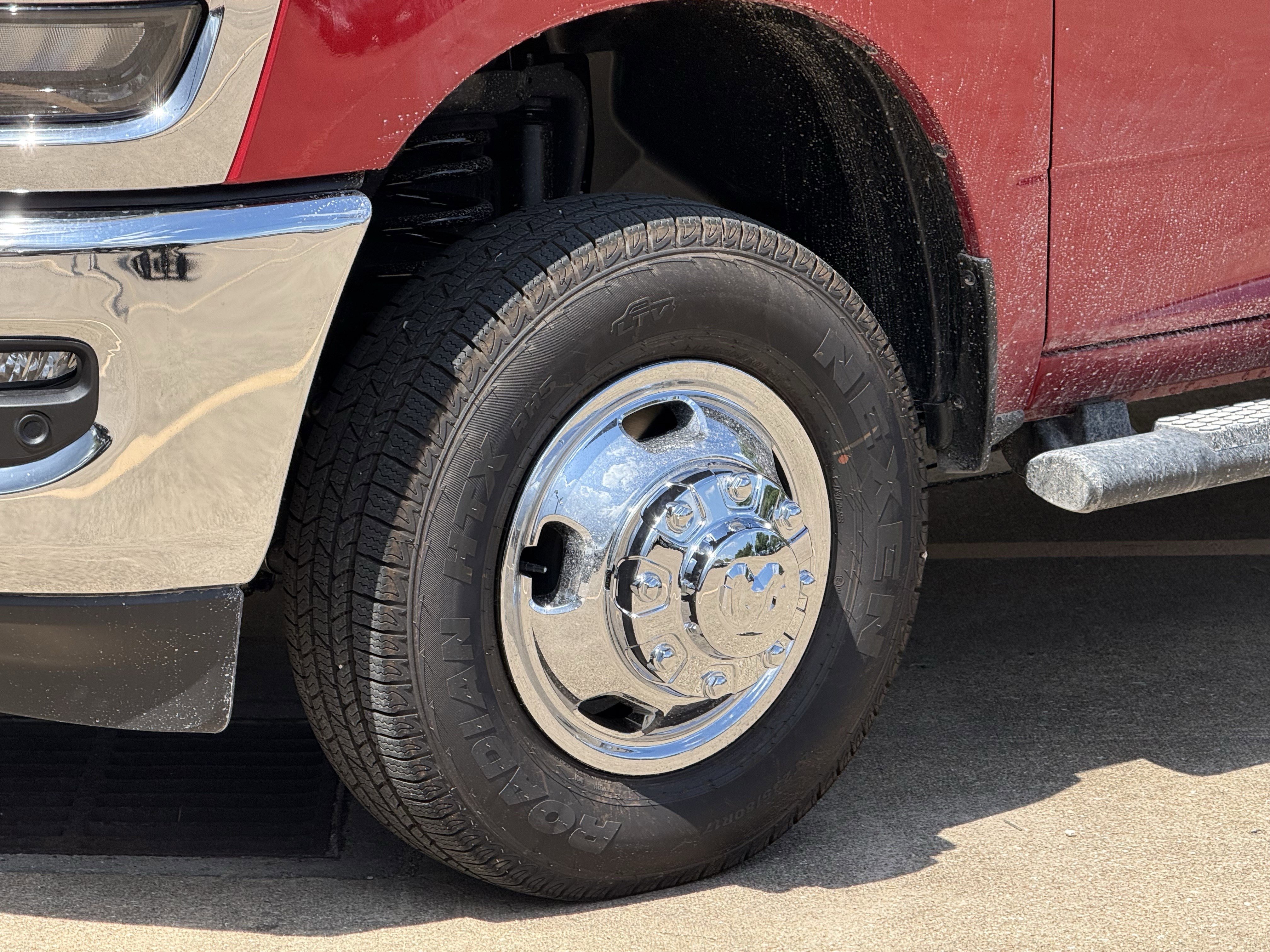 New 2026 RAM 3500 Tradesman image 9