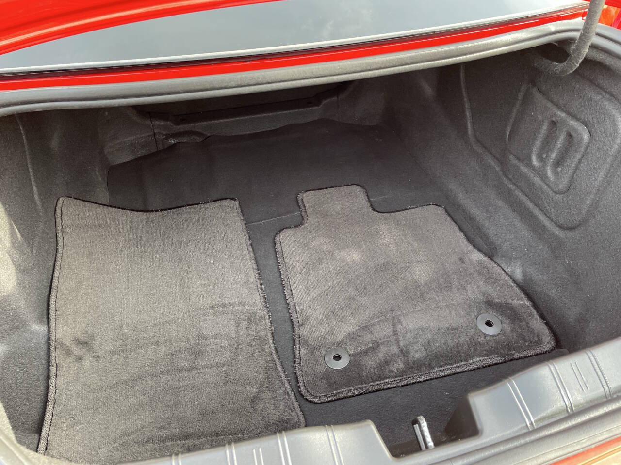 Used 2018 Chevrolet Camaro SS RWD image 36
