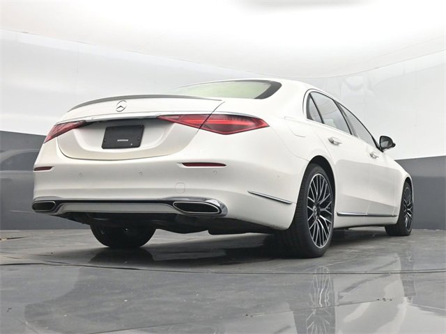 Used 2022 Mercedes-Benz S 580 4MATIC Sedan w/ Rear Seat Package image 57
