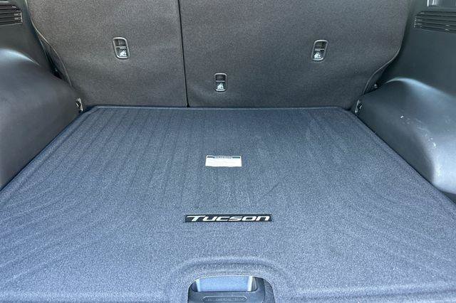 Certified 2026 Hyundai Tucson Blue SE AWD/4WD image 16