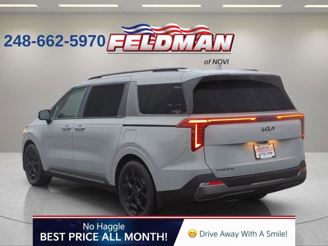 Used 2025 Kia Carnival SX Prestige image 3