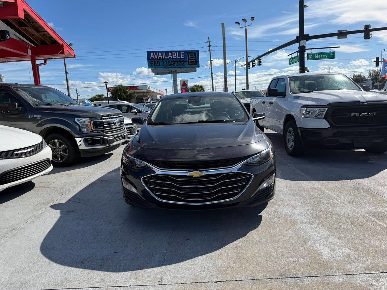 Used 2023 Chevrolet Malibu LT w/ Driver Confidence Package FWD image 1