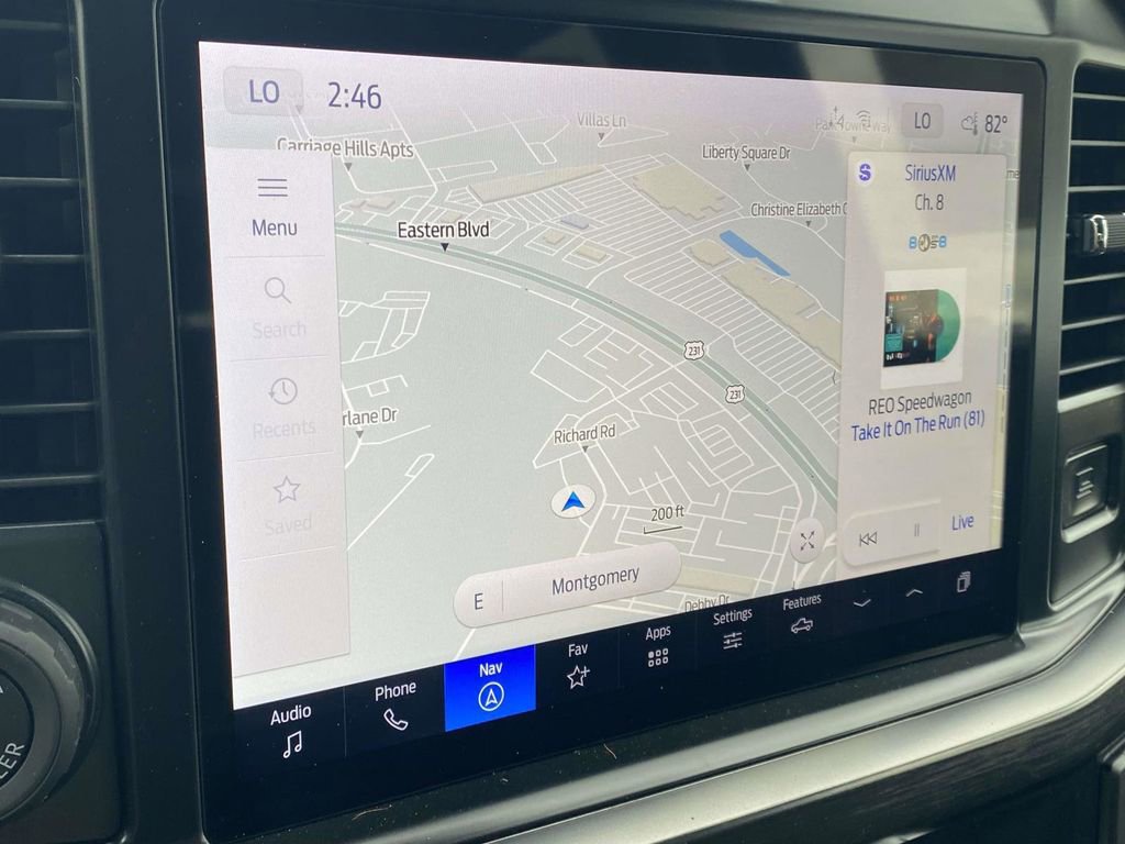 New 2026 Ford F350 Lariat w/ Black Appearance Package image 21