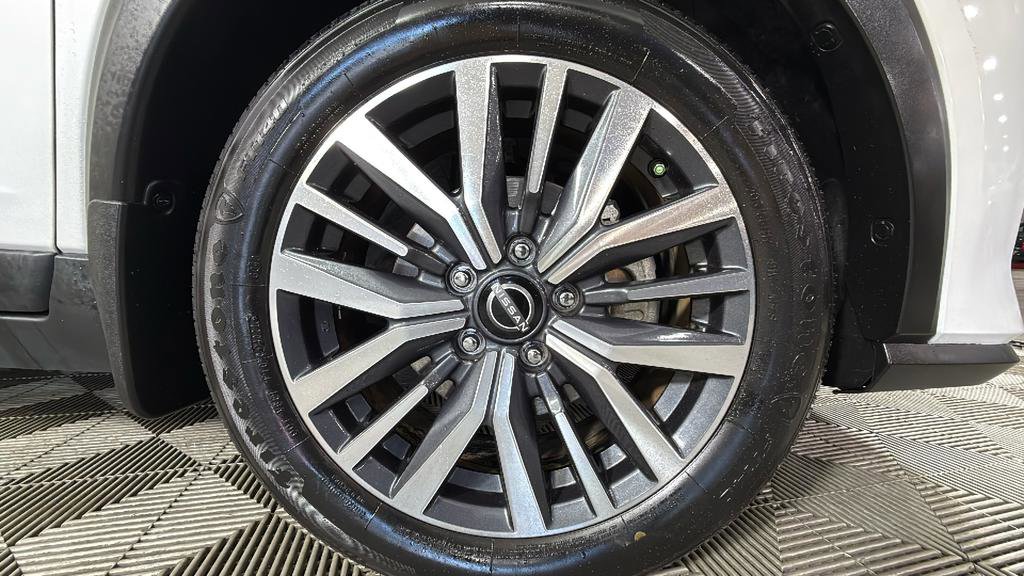 Used 2023 Nissan Kicks SV FWD image 34