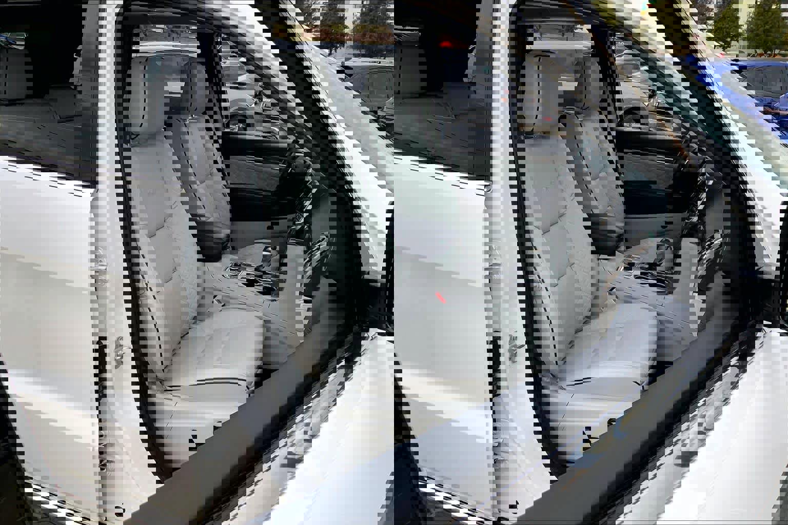 Used 2017 Jeep Grand Cherokee Summit image 8