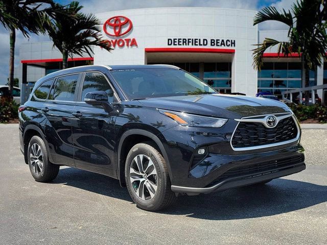 New 2026 Toyota Highlander XLE