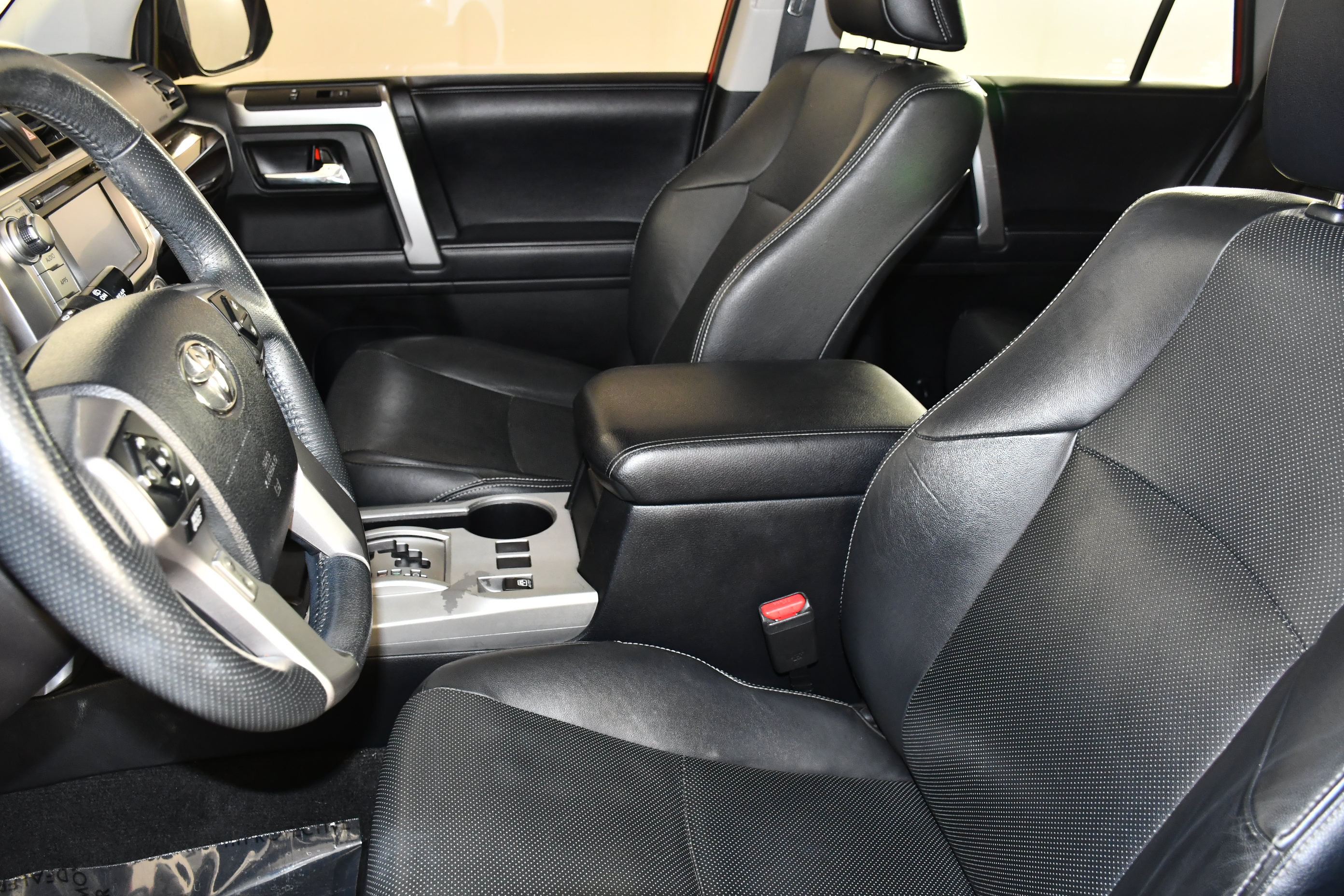 Used 2018 Toyota 4Runner Limited w/ Convenience Package AWD/4WD image 42