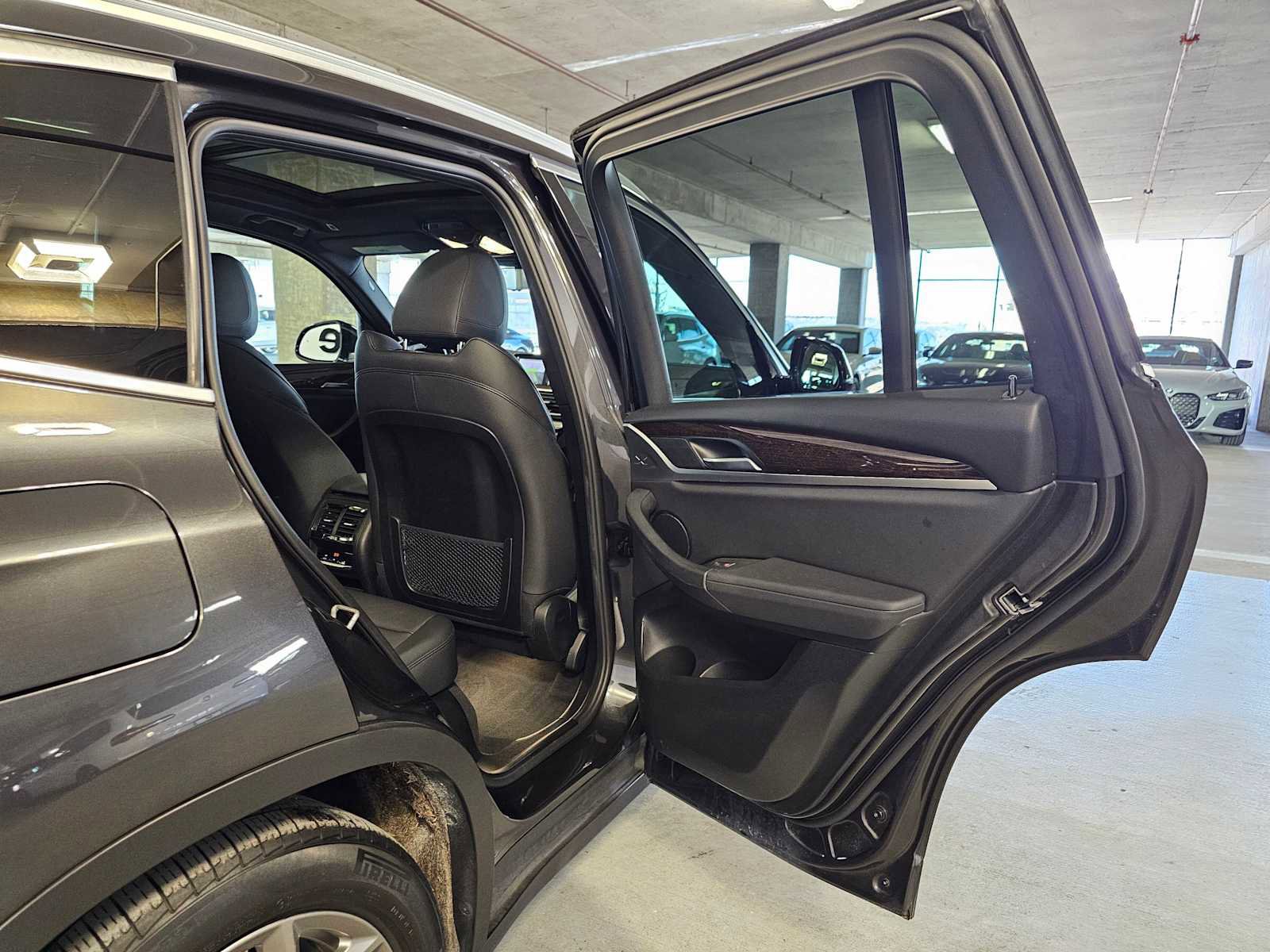 Used 2021 BMW X3 xDrive30e w/ Premium Package image 37