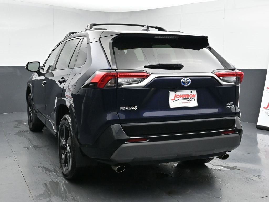 Used 2021 Toyota RAV4 XSE image 6