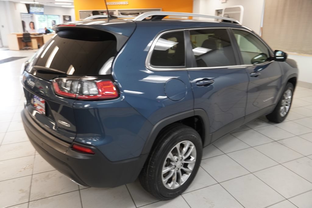Used 2021 Jeep Cherokee Latitude Lux w/ Sun & Sound Group AWD/4WD image 13