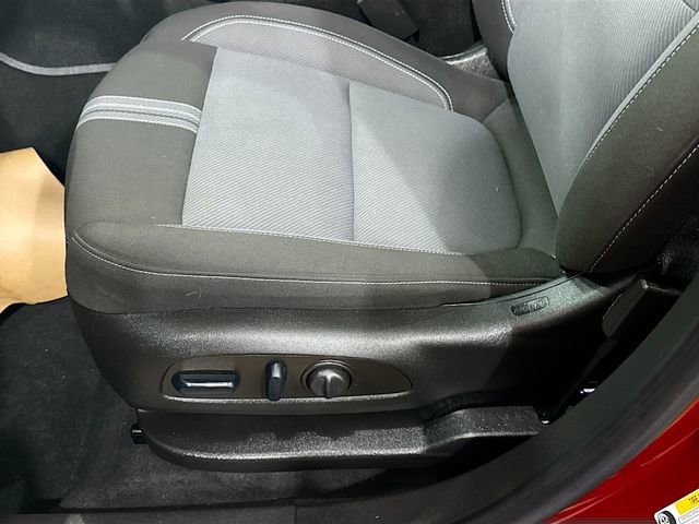 Used 2023 Chevrolet Blazer LT image 19