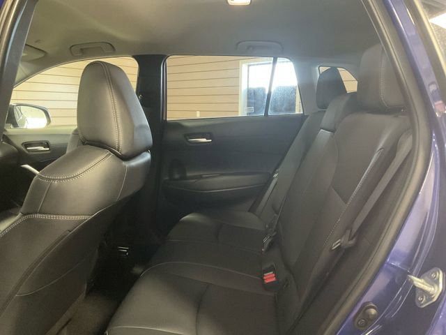 Used 2023 Toyota Corolla Cross XLE image 10