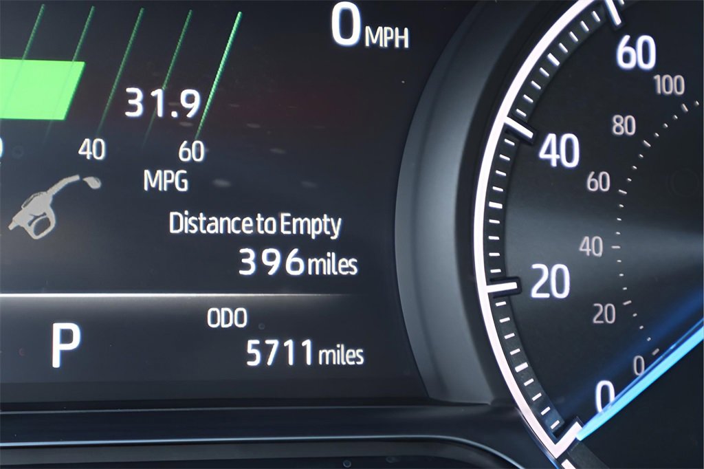 Certified 2024 Toyota Venza XLE image 18