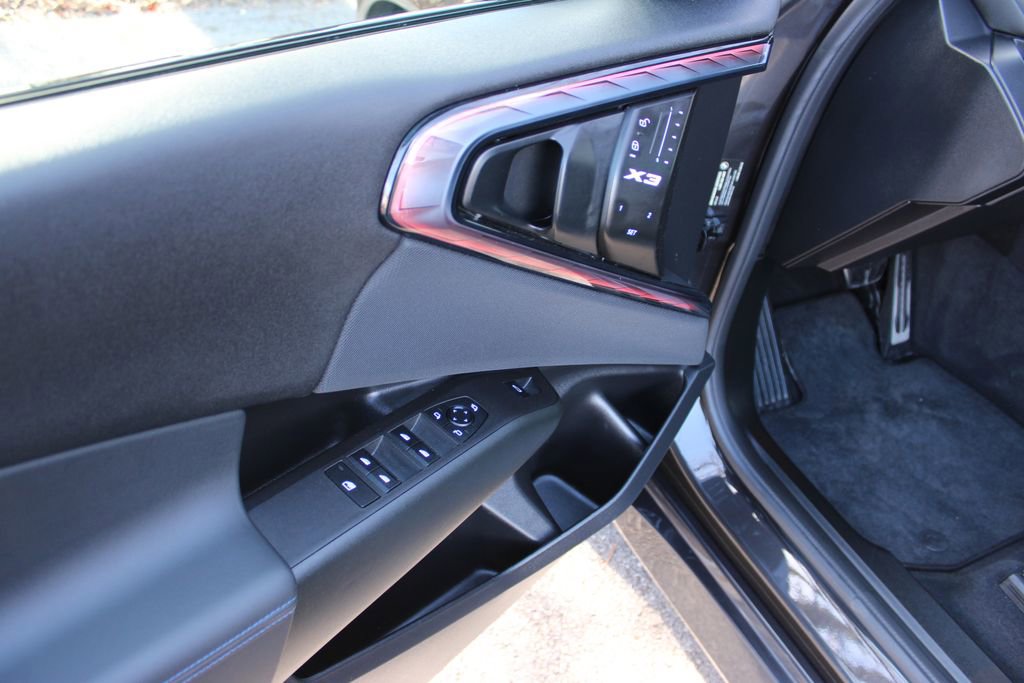 Used 2025 BMW X3 xDrive30i w/ Premium Package image 30