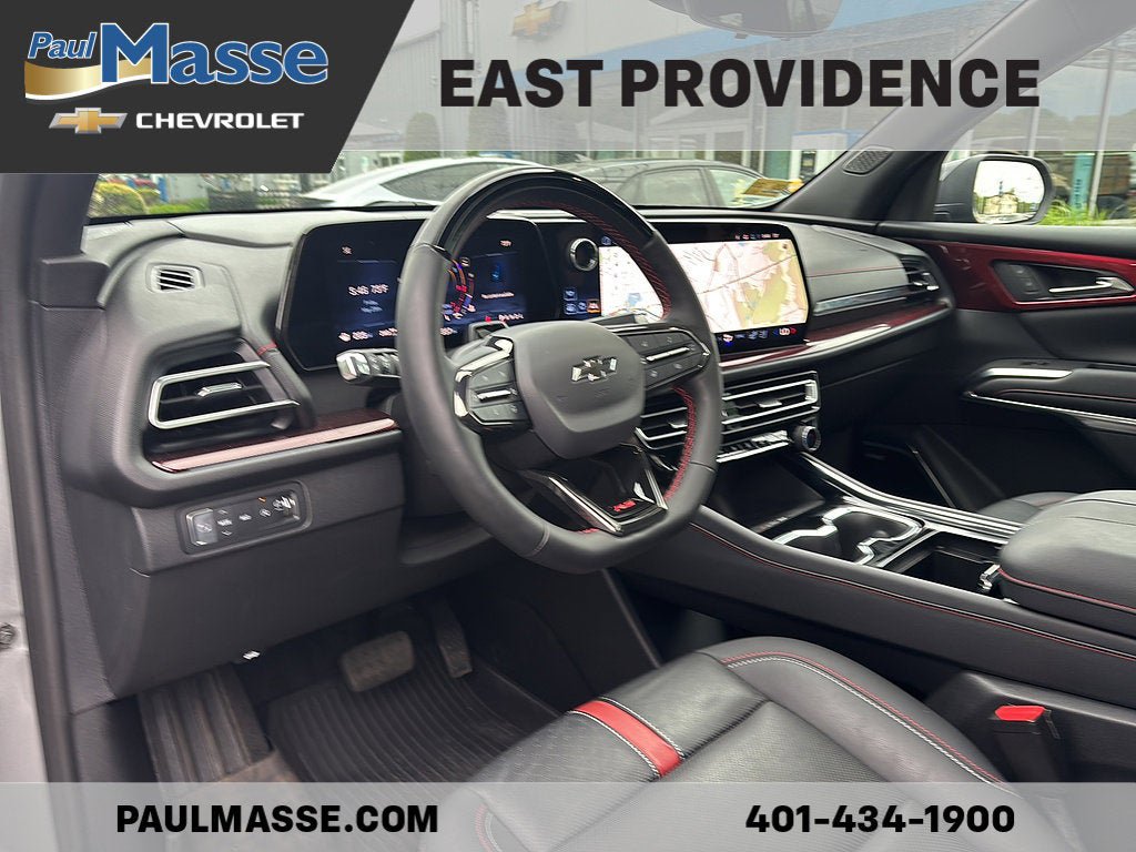 Used 2024 Chevrolet Traverse RS AWD/4WD image 17