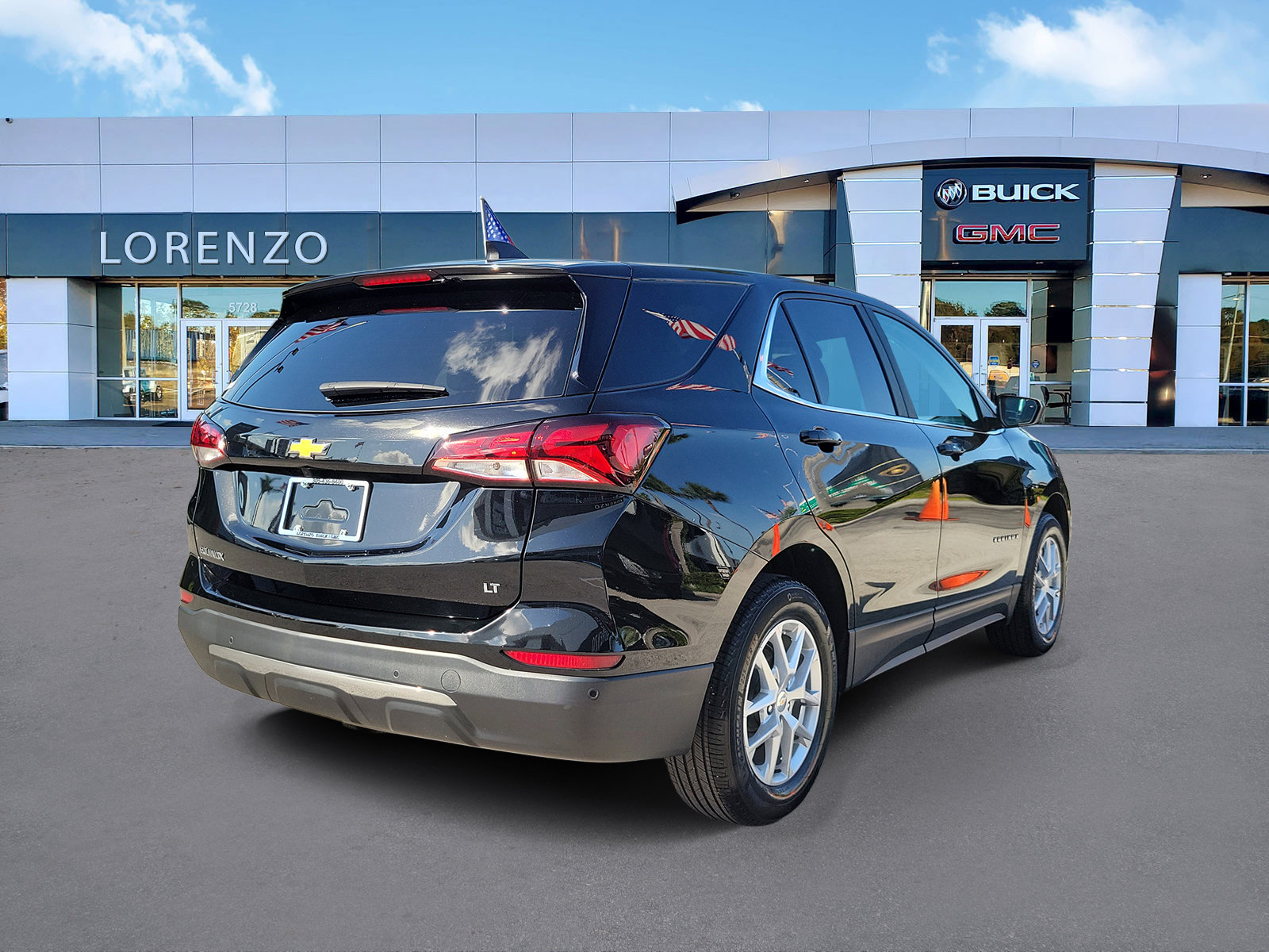 Used 2024 Chevrolet Equinox LT FWD image 5