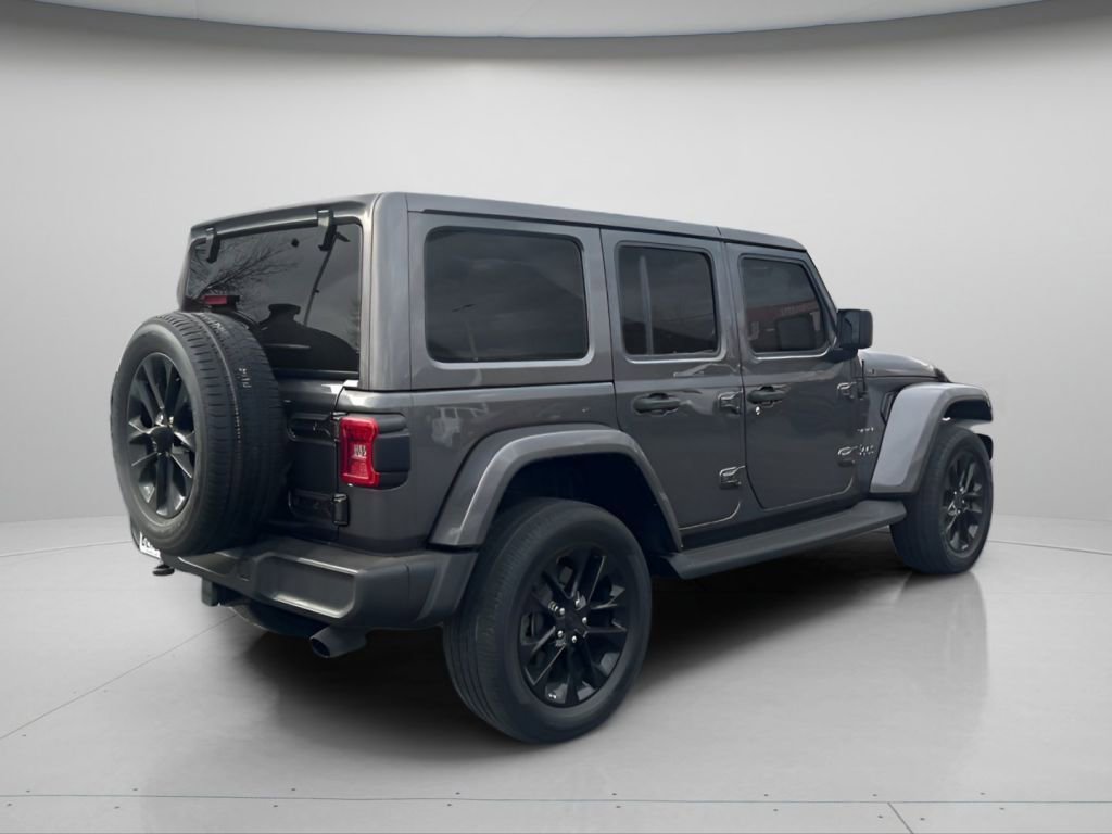 Used 2021 Jeep Wrangler Unlimited Sahara image 4