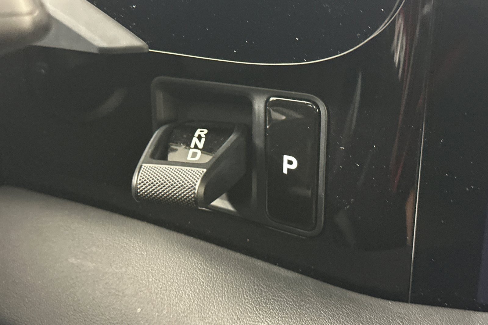 Used 2021 Porsche Taycan 4S image 20