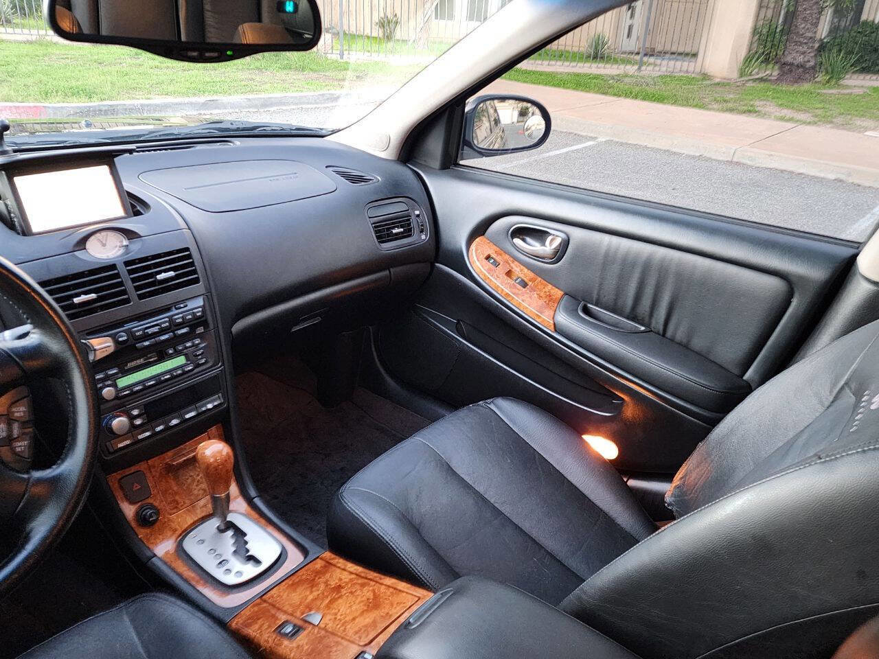 Used 2004 INFINITI I35 w/ Navigation Pkg FWD image 22