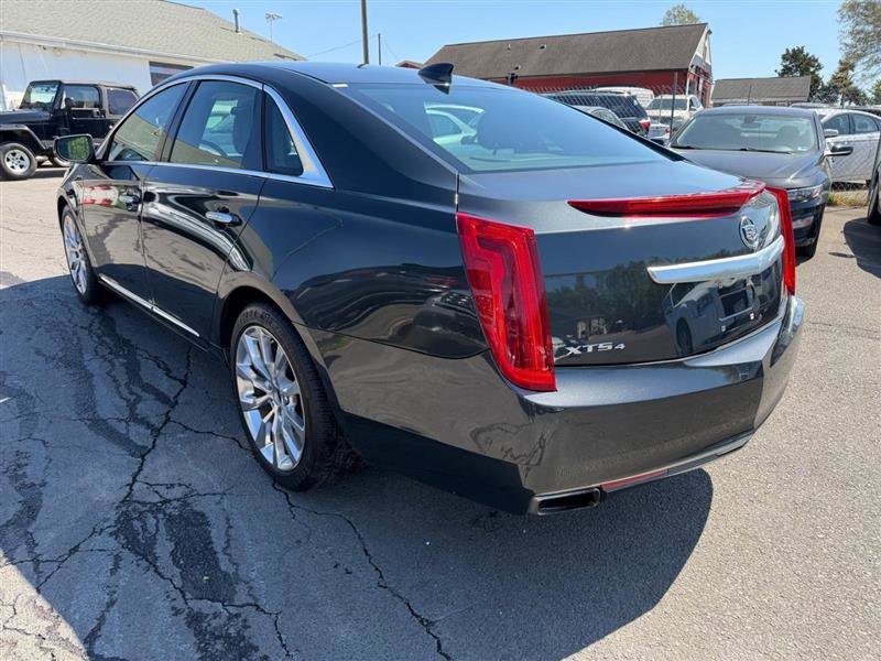 Used 2015 Cadillac XTS Luxury image 4