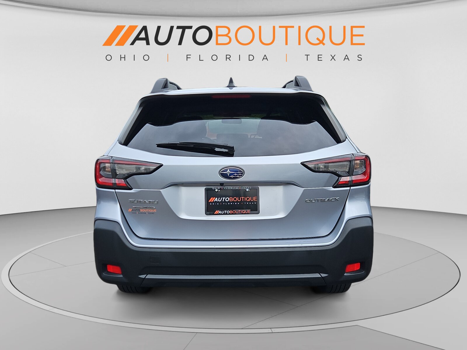 Used 2024 Subaru Outback Premium AWD/4WD image 4