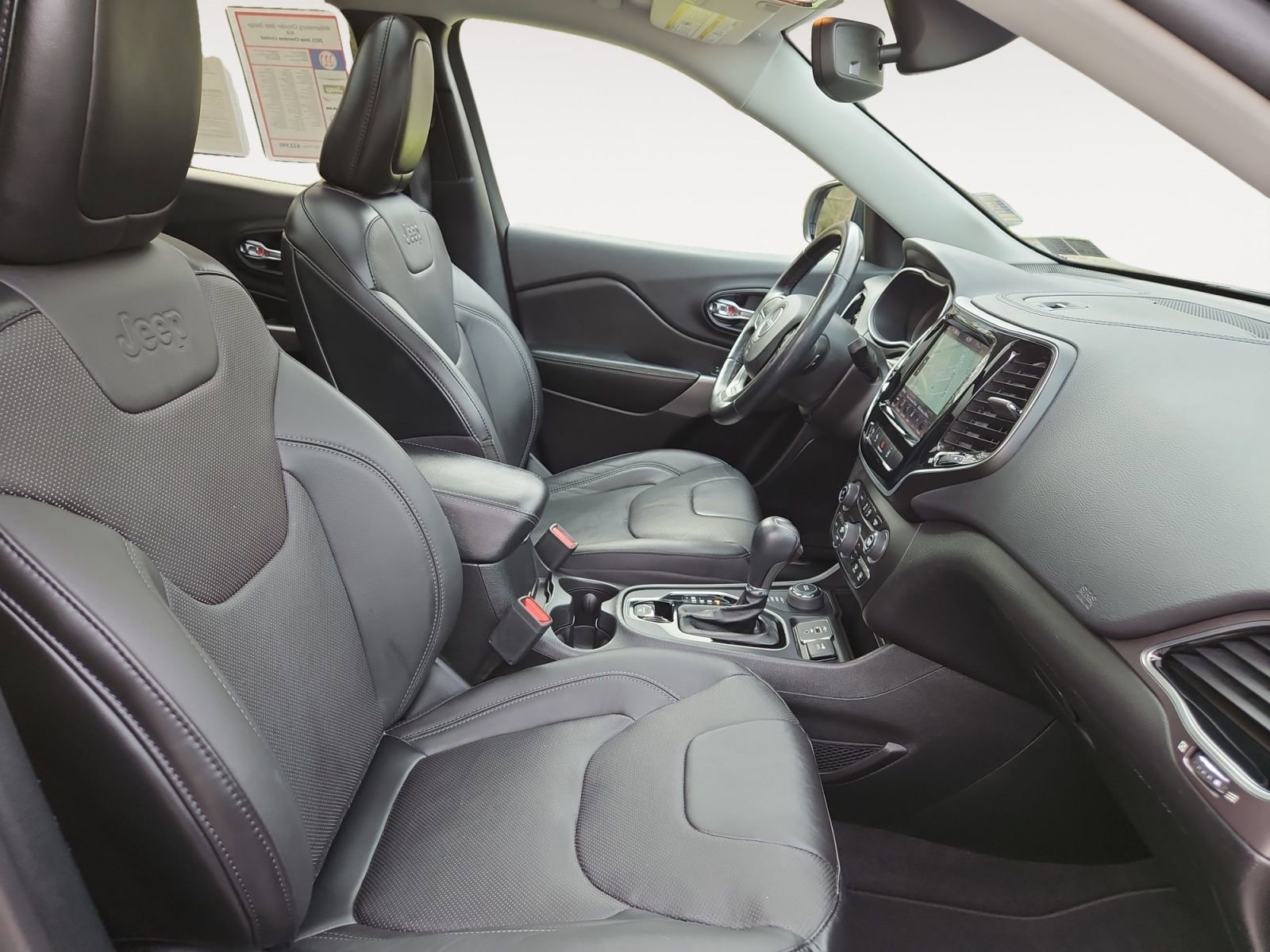 Used 2021 Jeep Cherokee Limited w/ Elite Package image 15
