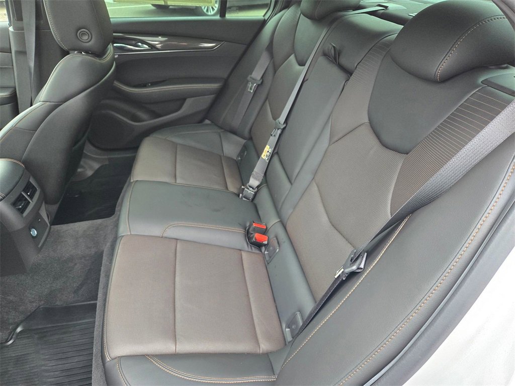 Used 2022 Cadillac CT5 Sport image 7