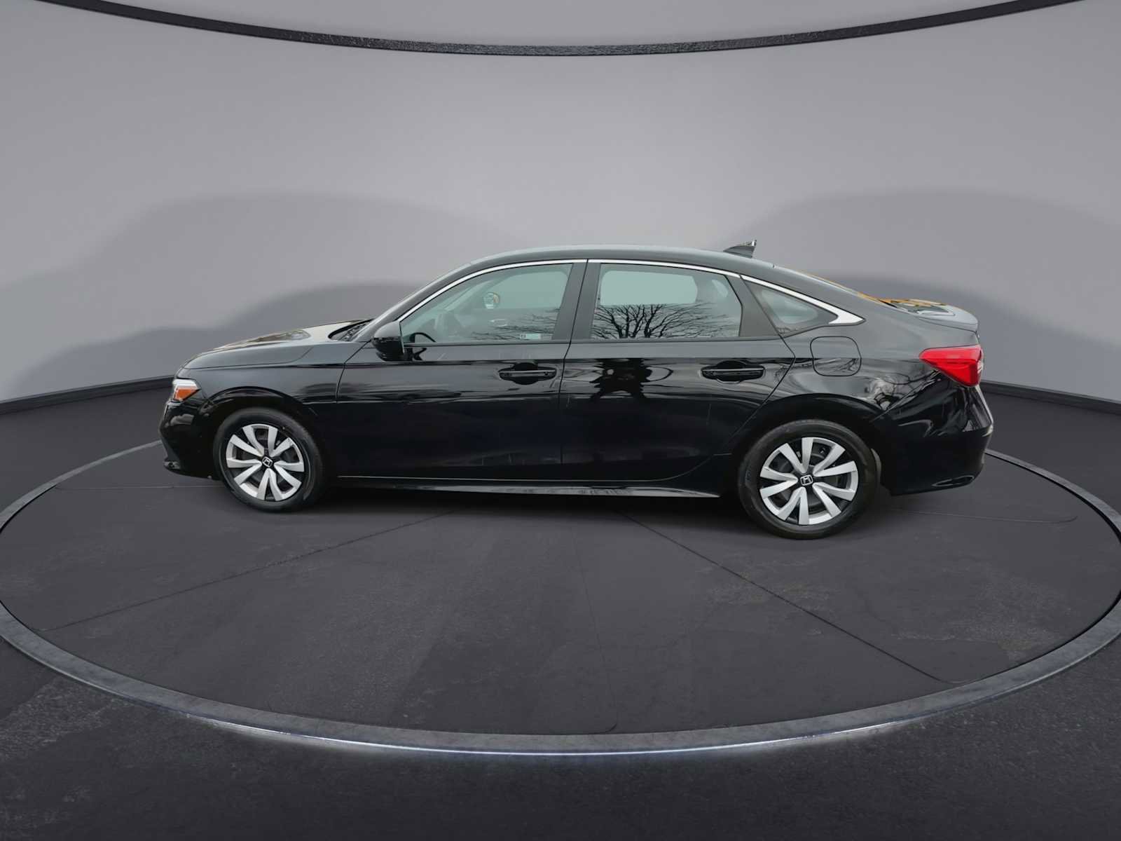 Certified 2024 Honda Civic LX image 5