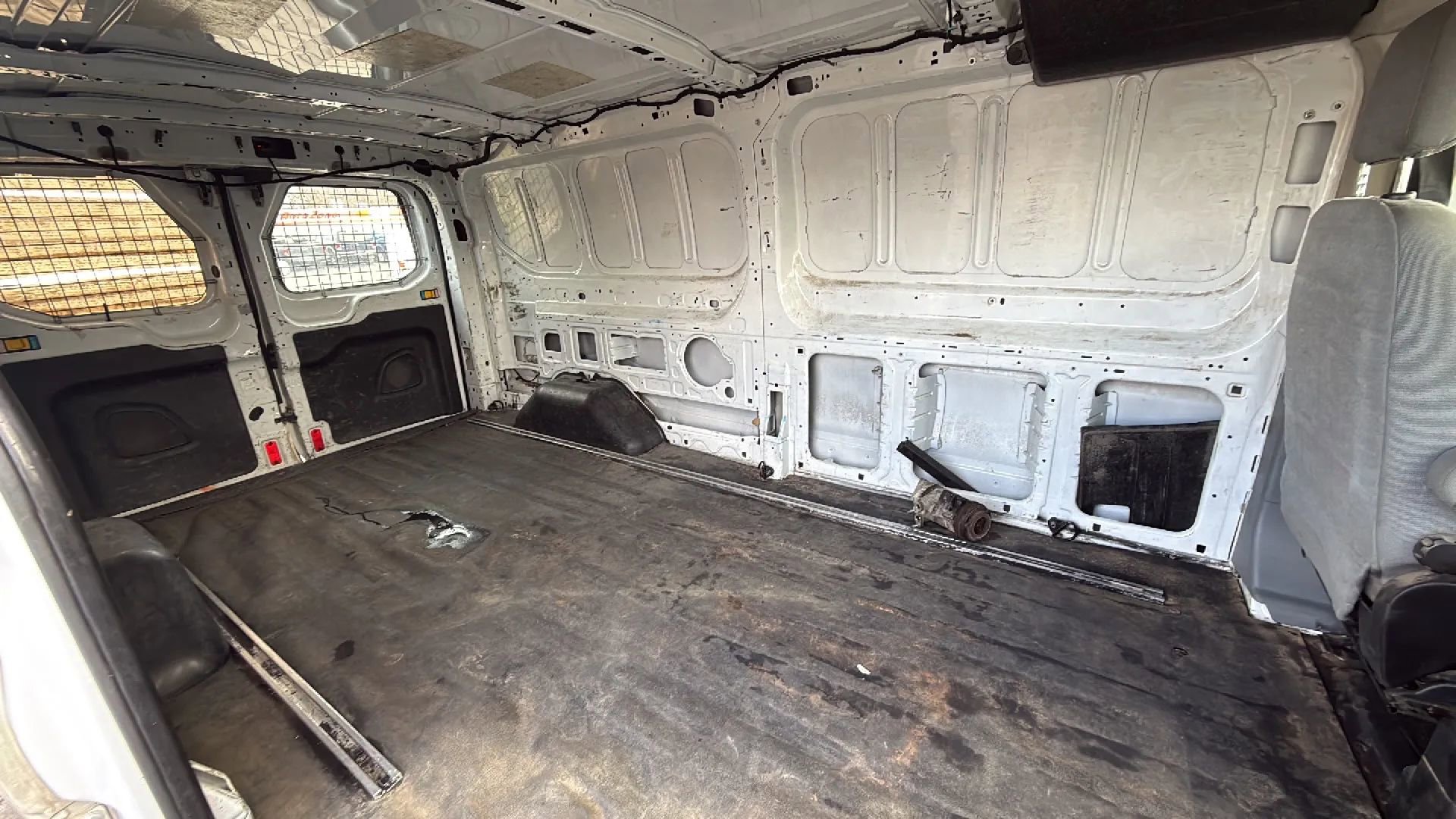 Used 2015 Ford Transit 250 148 Low Roof image 11