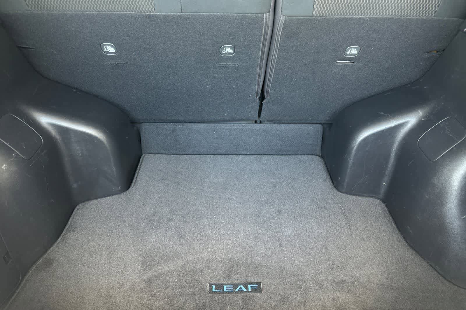 Used 2015 Nissan Leaf S w/ Charge Package FWD image 15