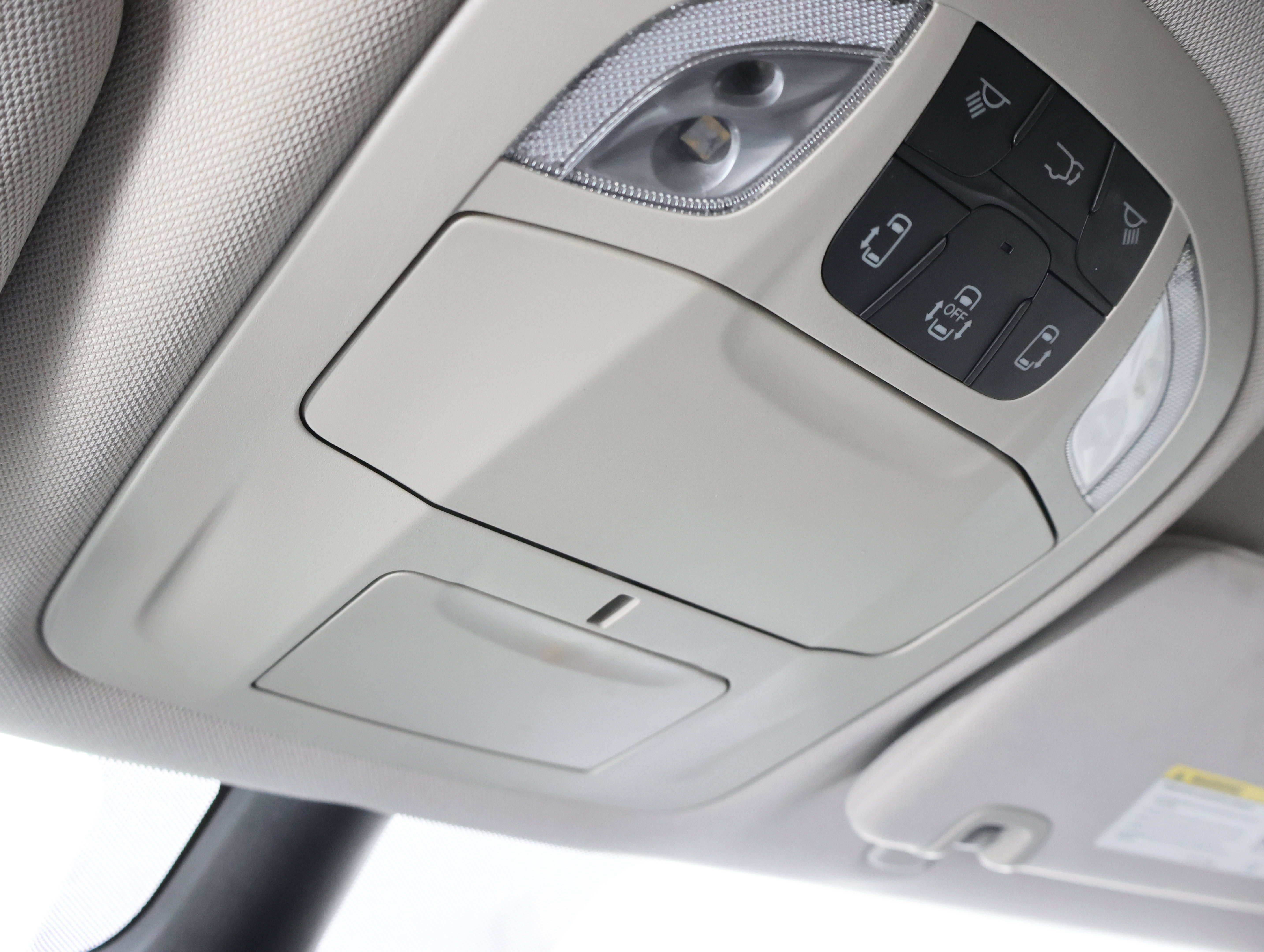Used 2024 Chrysler Pacifica Touring-L FWD image 49