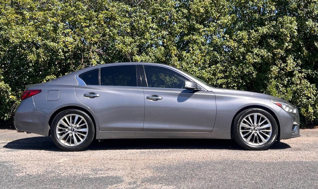 Used 2021 INFINITI Q50 Luxe RWD image 9
