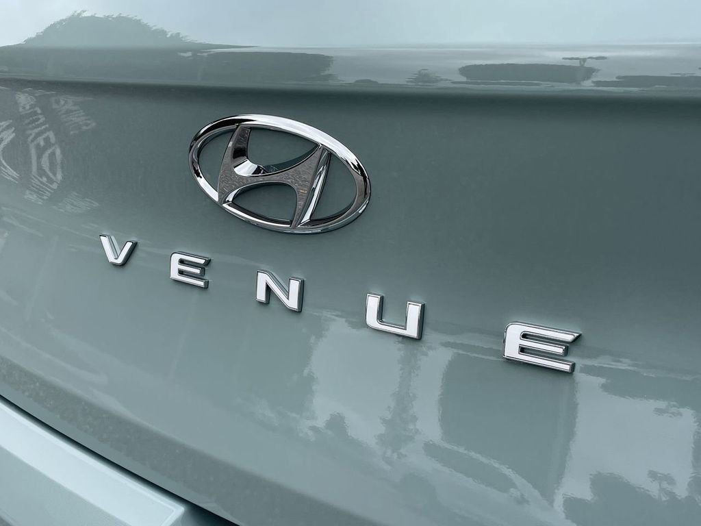 New 2026 Hyundai Venue SEL image 16