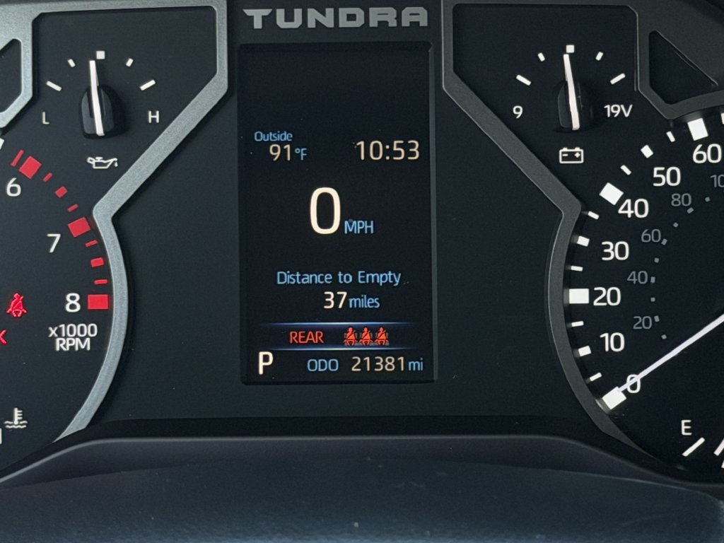 Used 2024 Toyota Tundra SR5 AWD/4WD image 17