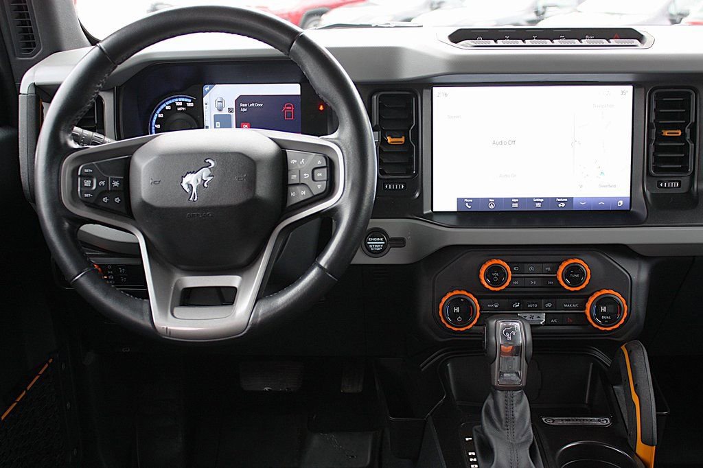 Used 2023 Ford Bronco Badlands image 20