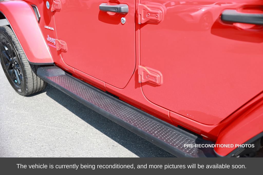 Used 2023 Jeep Wrangler Unlimited Sahara image 15