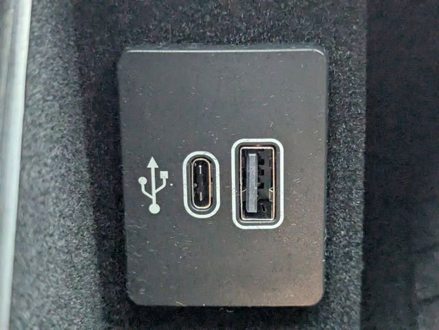 New 2026 Lincoln Navigator Reserve image 24