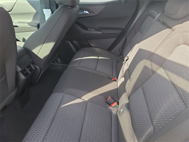 New 2026 Chevrolet Equinox LT image 13