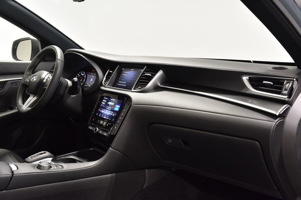 Certified 2025 INFINITI QX55 Luxe w/ Cargo Package image 33