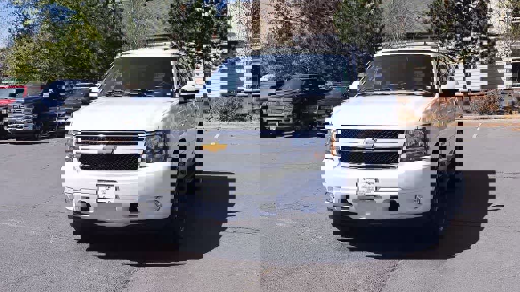 Used 2013 Chevrolet Tahoe LT AWD/4WD image 4