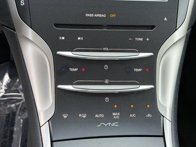 Used 2016 Lincoln MKZ w/ Equipment Group 200A Select FWD image 31