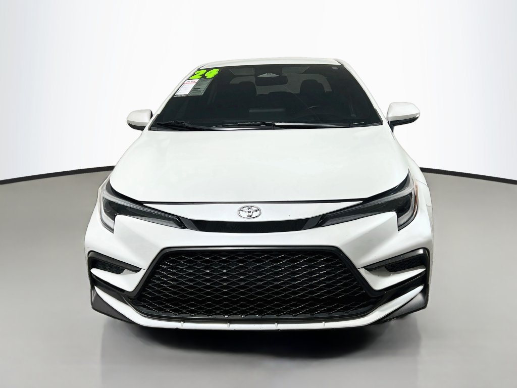 Used 2024 Toyota Corolla SE FWD image 6