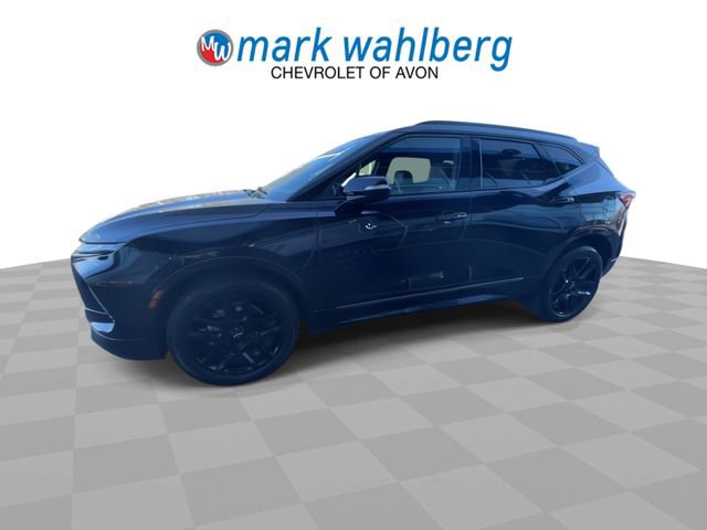 Certified 2023 Chevrolet Blazer RS w/ Driver Confidence II Package image 4