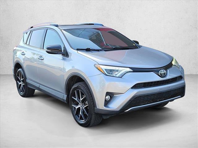 Used 2017 Toyota RAV4 SE FWD image 3