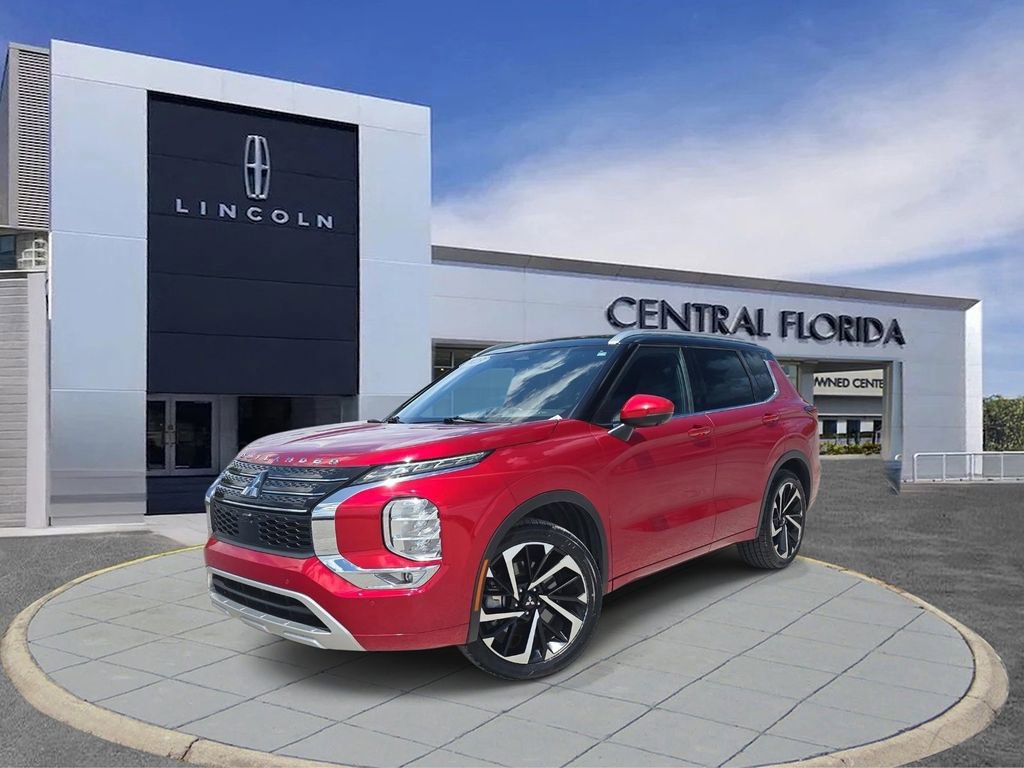Used 2023 Mitsubishi Outlander SEL FWD image 31