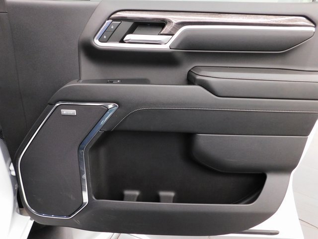 Used 2024 Chevrolet Silverado 2500 LTZ w/ LTZ Convenience Package image 29